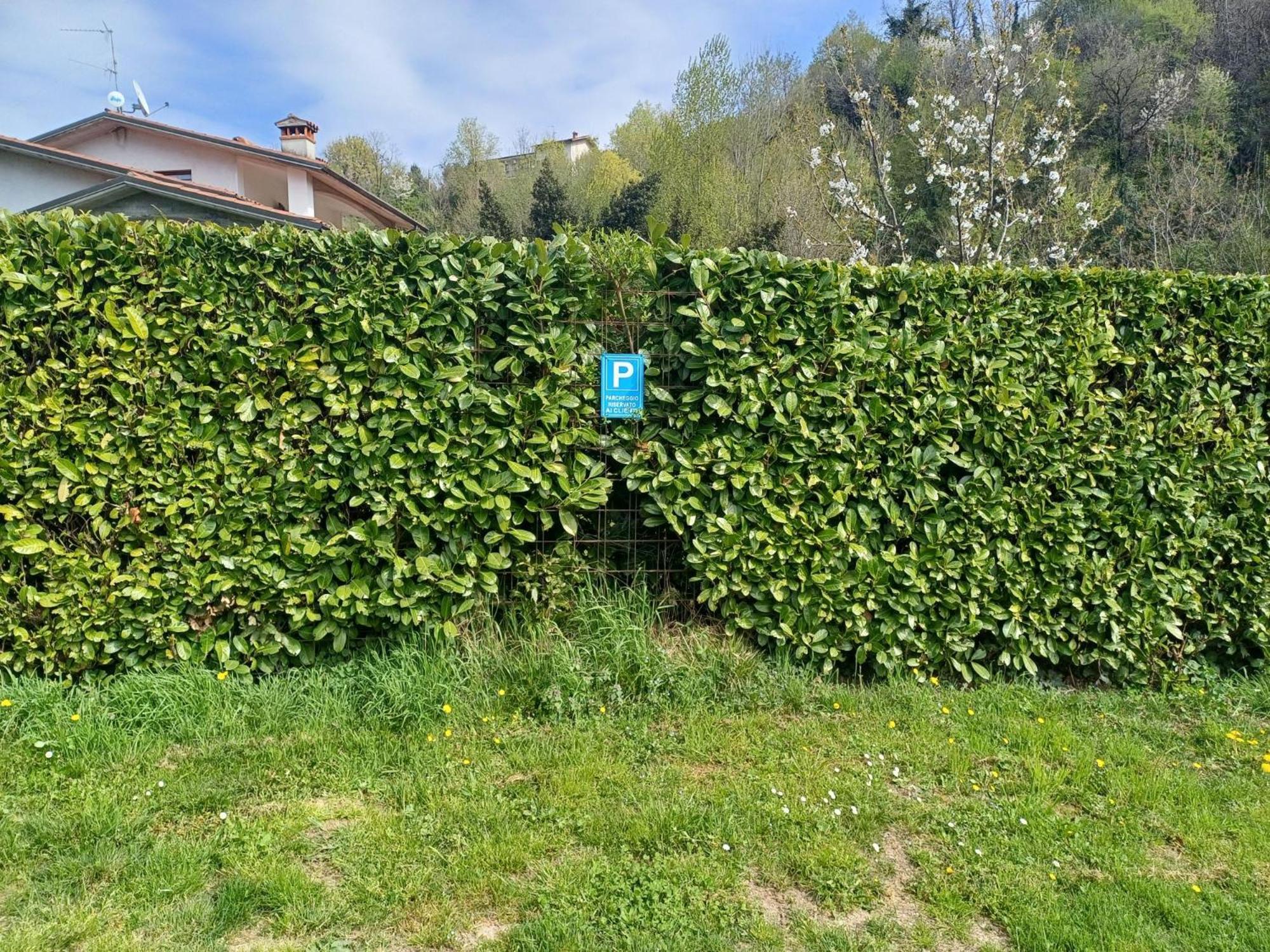 Cascina Legnago Bilocale A 6 Chilometri Da Salo' Appartement Villanuova sul clisi Buitenkant foto