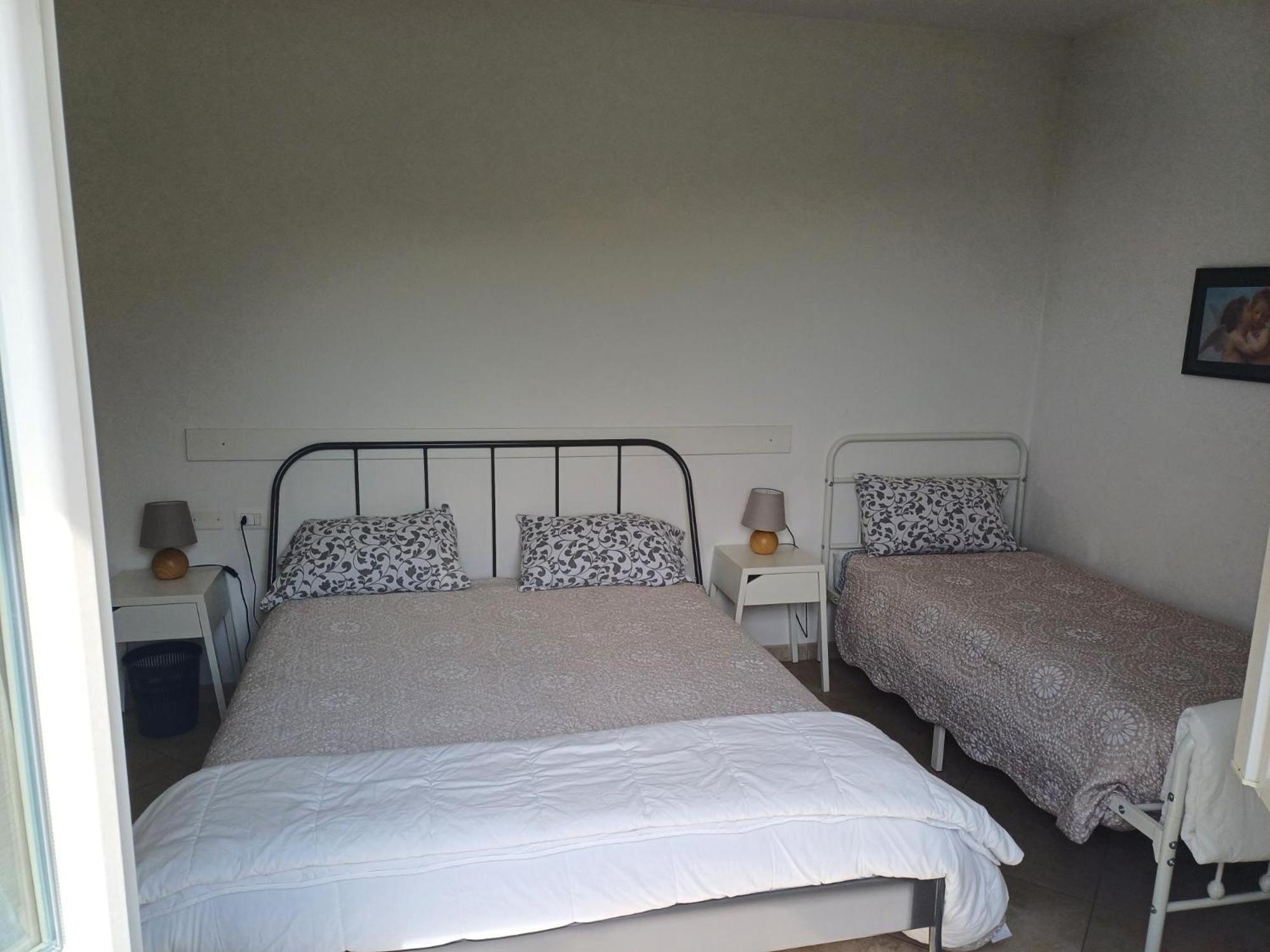 Cascina Legnago Bilocale A 6 Chilometri Da Salo' Appartement Villanuova sul clisi Buitenkant foto